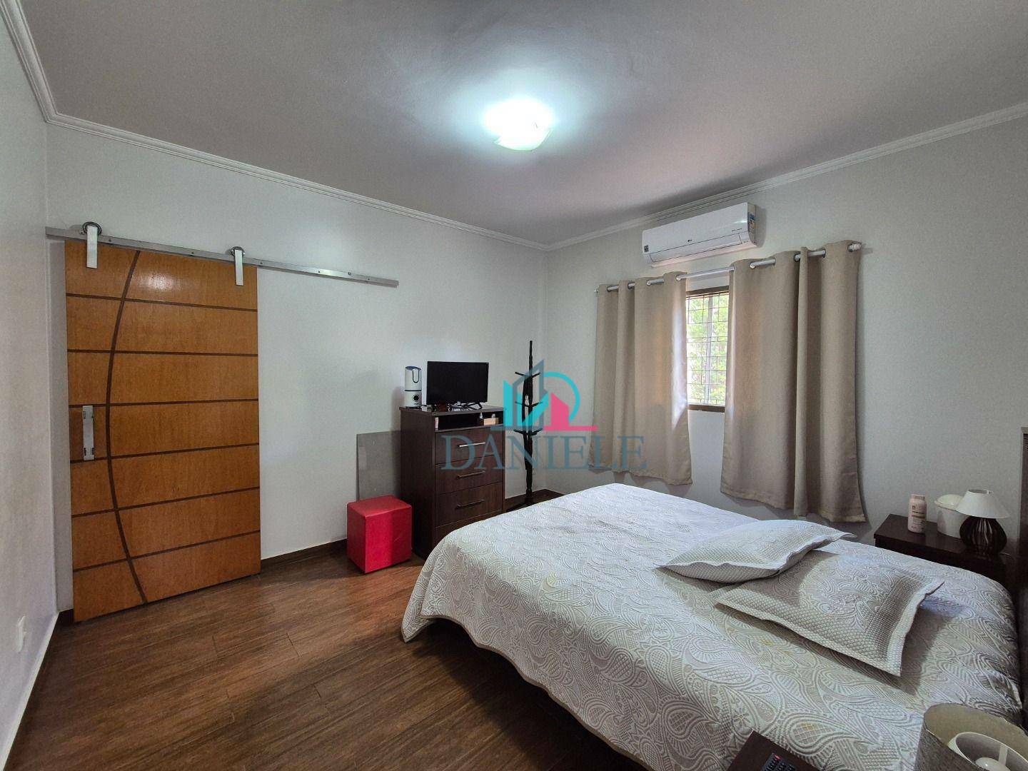 Casa à venda com 3 quartos, 120m² - Foto 14