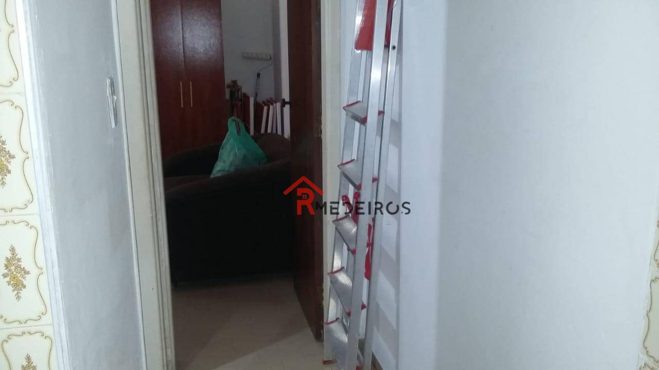 Apartamento à venda com 1 quarto, 63m² - Foto 11