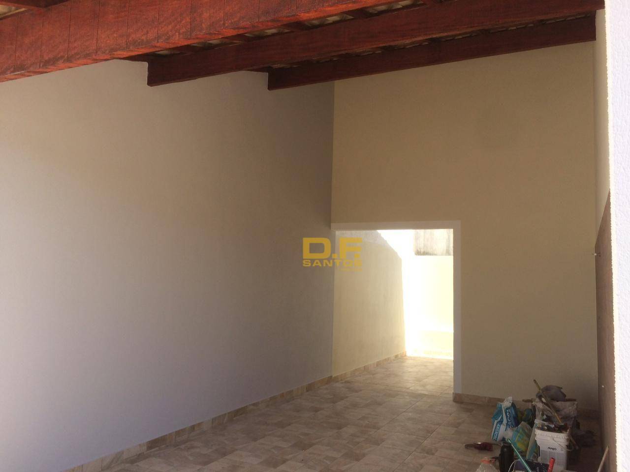 Casa à venda com 3 quartos, 110m² - Foto 2