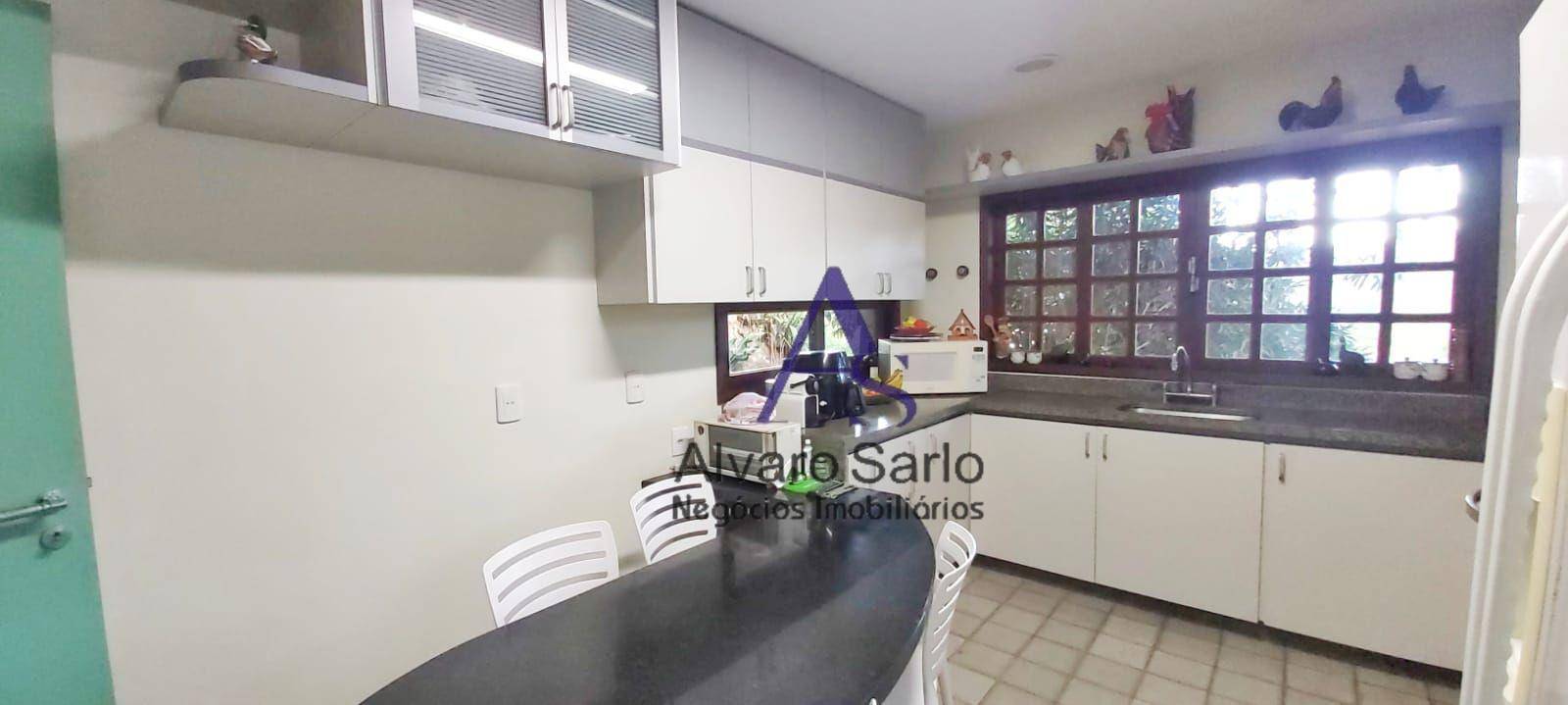 Casa à venda com 4 quartos, 590m² - Foto 37