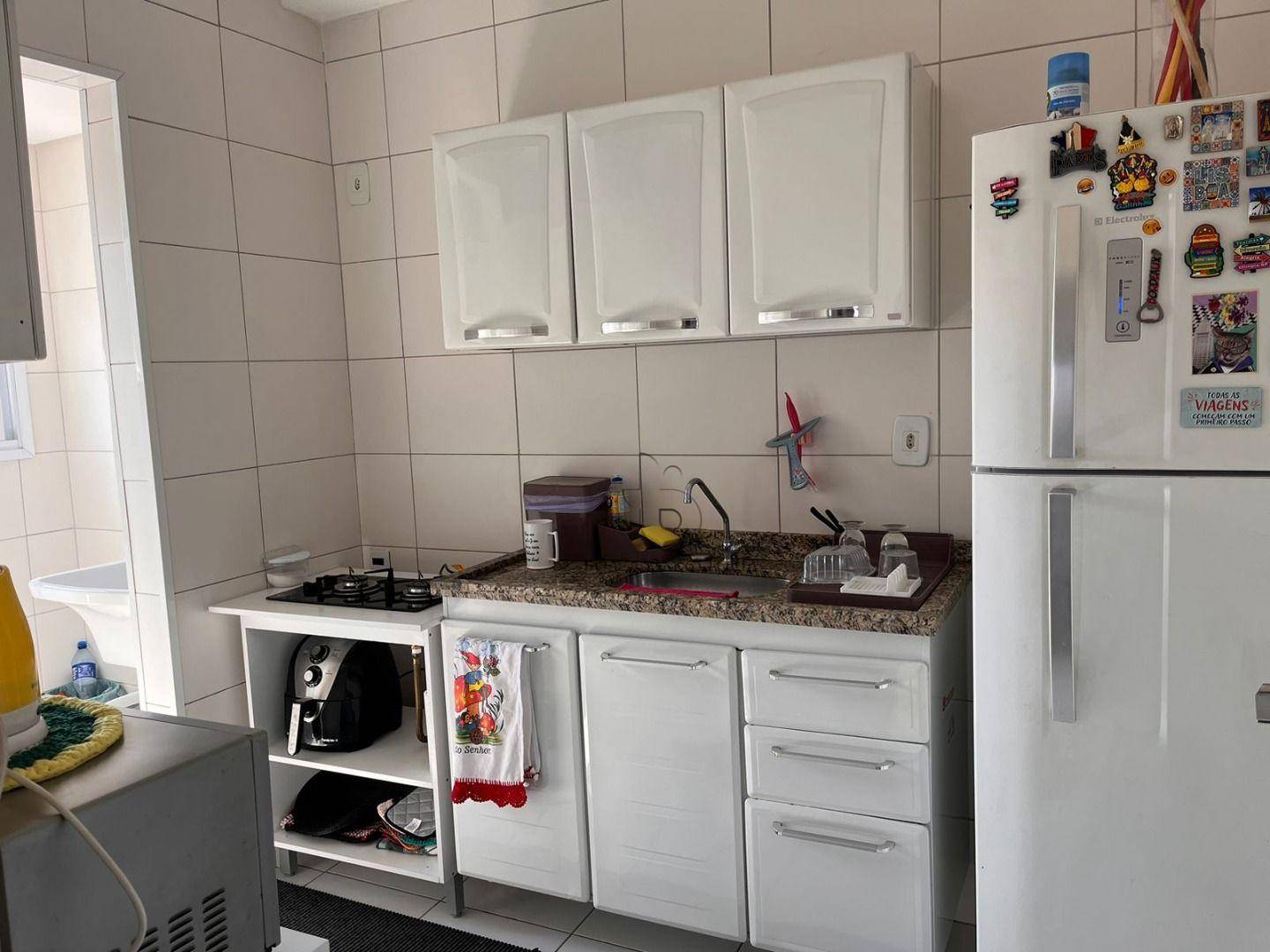 Apartamento à venda com 2 quartos, 52m² - Foto 9