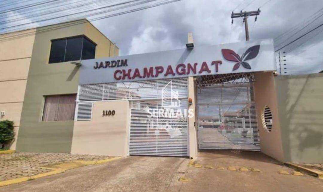 Sobrado à venda com 3 quartos, 100m² - Foto 1