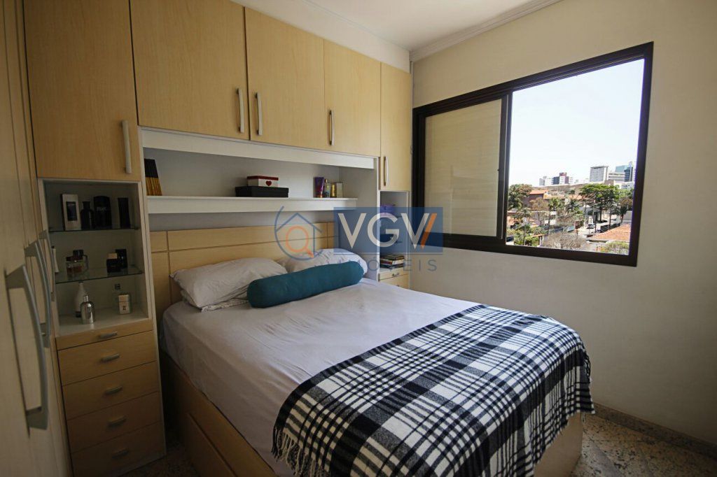 Apartamento à venda com 2 quartos, 56m² - Foto 3