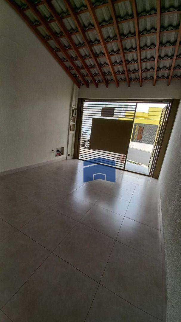 Casa à venda com 2 quartos, 67m² - Foto 12