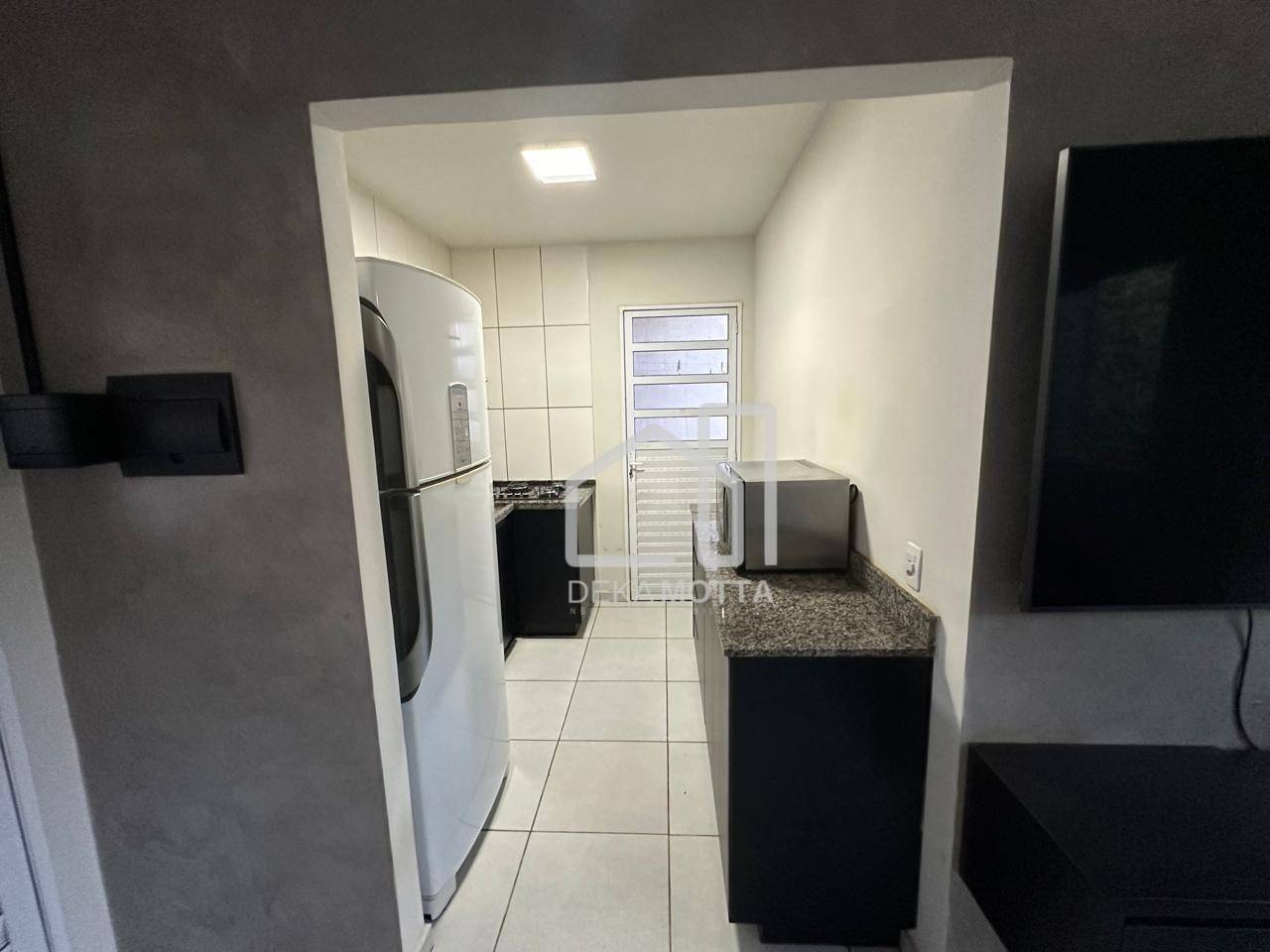 Casa à venda com 2 quartos, 93m² - Foto 12