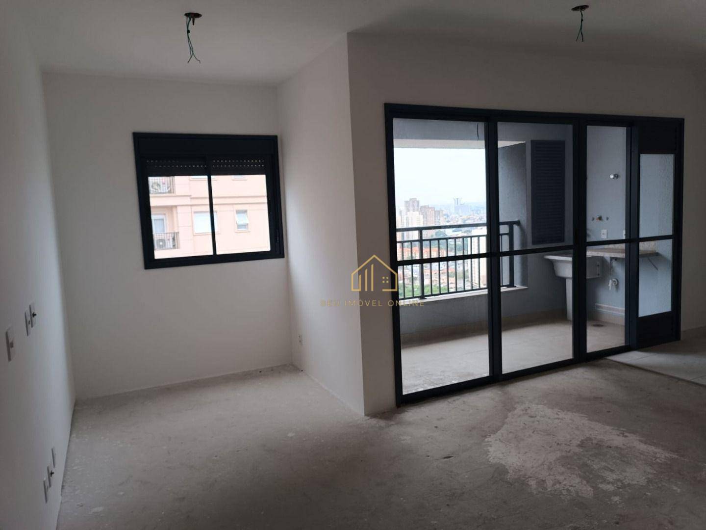 Apartamento à venda com 2 quartos, 69m² - Foto 2