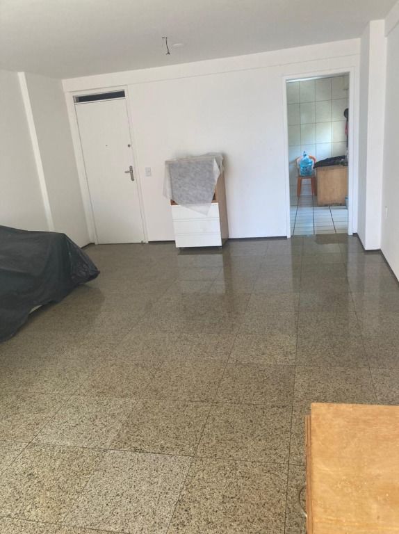 Apartamento à venda com 3 quartos, 143m² - Foto 10