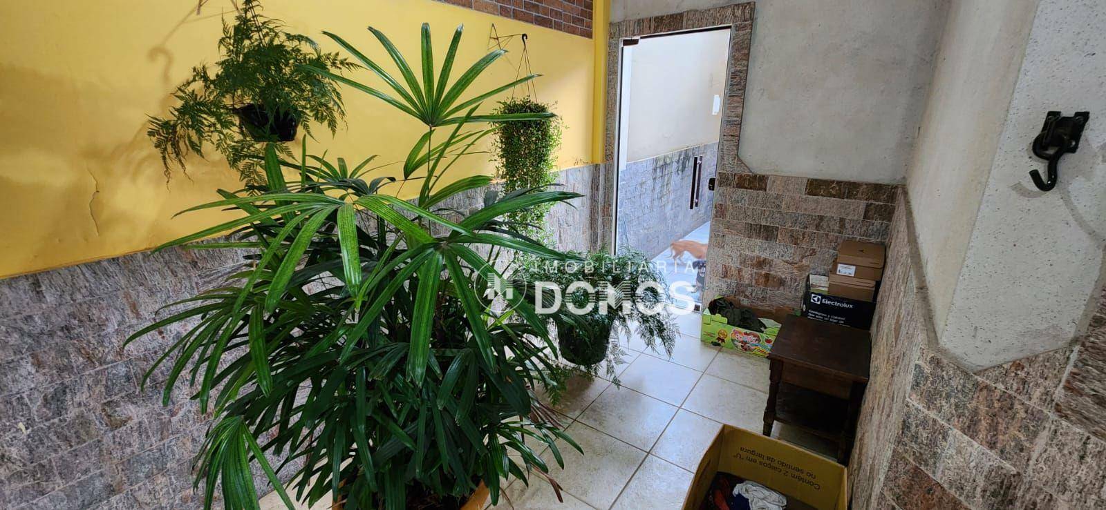 Casa à venda e aluguel com 3 quartos, 280m² - Foto 17