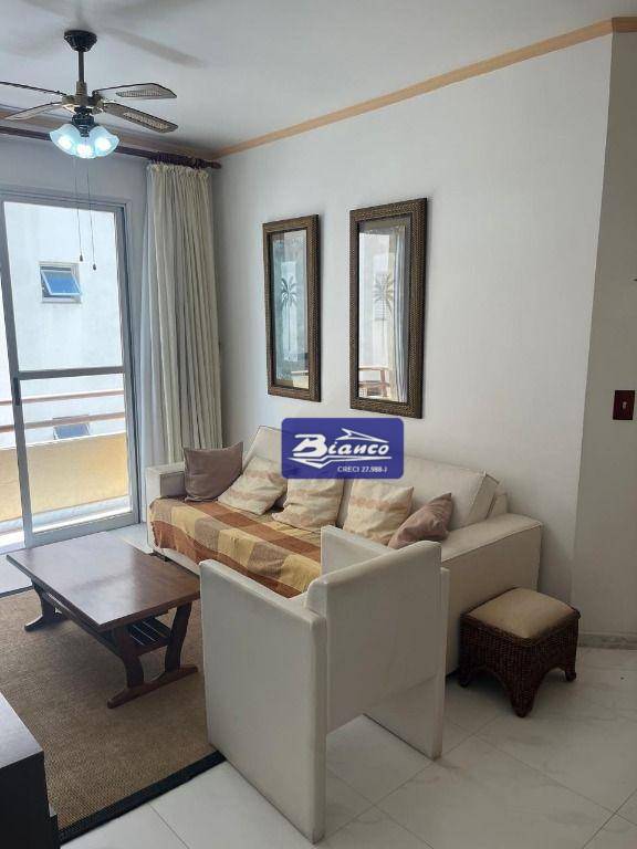 Apartamento para alugar com 2 quartos, 75m² - Foto 20