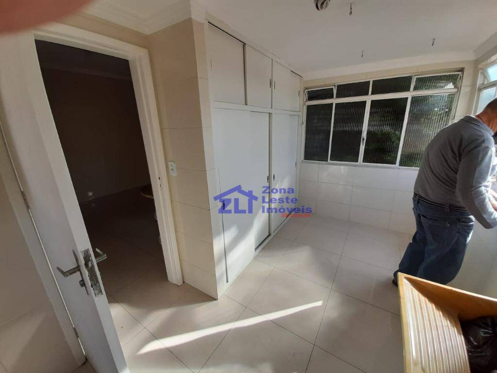 Casa à venda com 3 quartos, 200m² - Foto 17