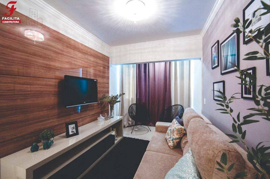 Apartamento à venda com 3 quartos, 76m² - Foto 2