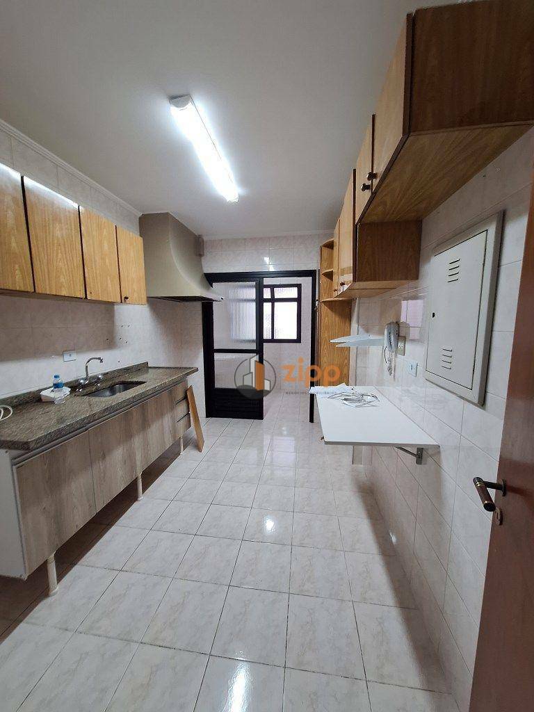 Apartamento para alugar com 3 quartos, 90m² - Foto 26