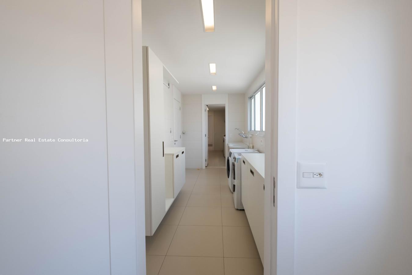 Apartamento à venda com 4 quartos, 275m² - Foto 39