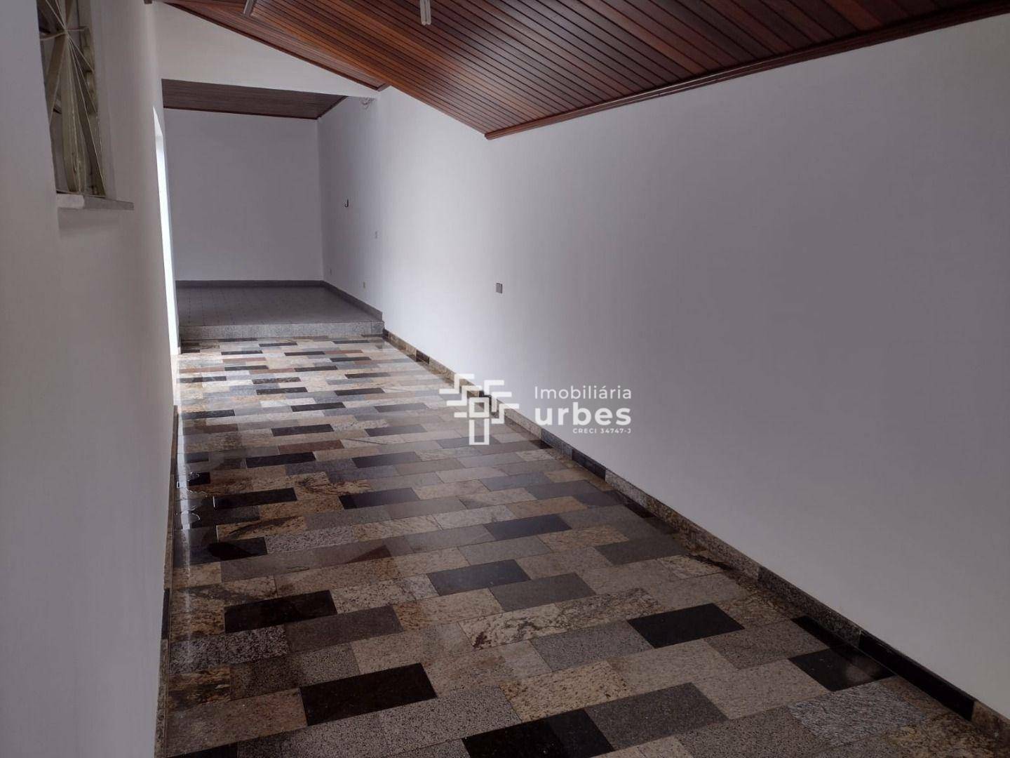 Casa à venda com 3 quartos, 247m² - Foto 11