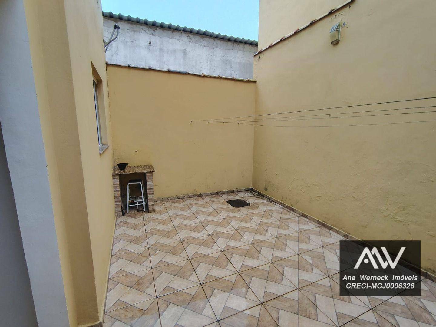 Casa à venda com 3 quartos, 90m² - Foto 15