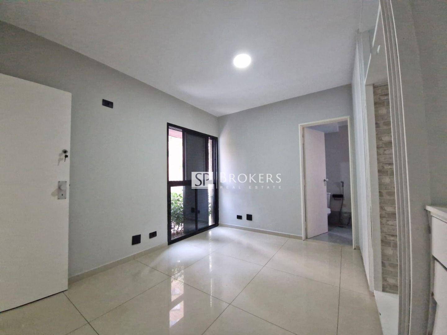 Apartamento à venda com 4 quartos, 212m² - Foto 15