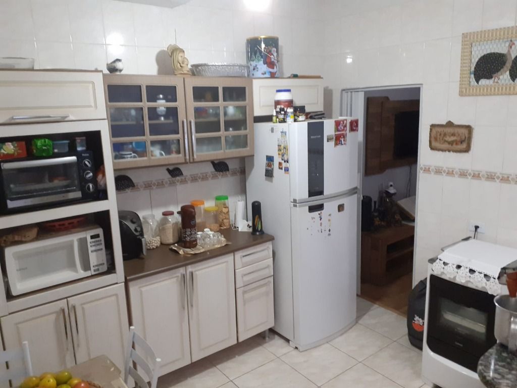 Sobrado à venda com 6 quartos, 166m² - Foto 27