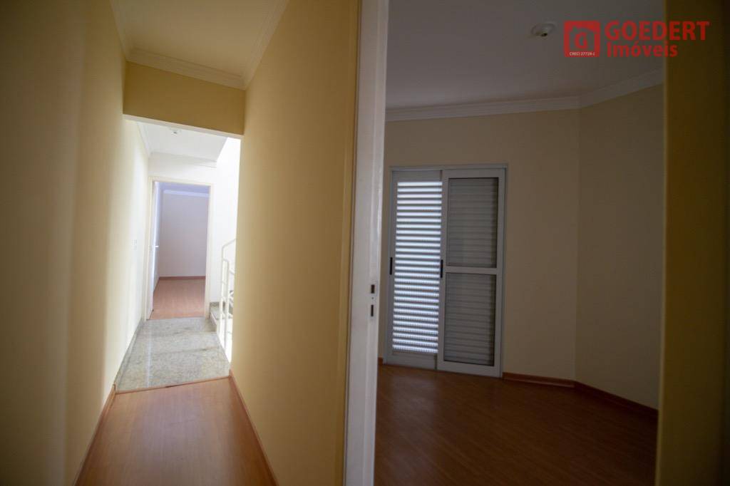 Sobrado à venda com 4 quartos, 190m² - Foto 25