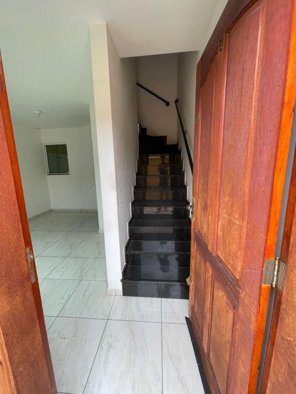 Sobrado à venda com 2 quartos, 63m² - Foto 4