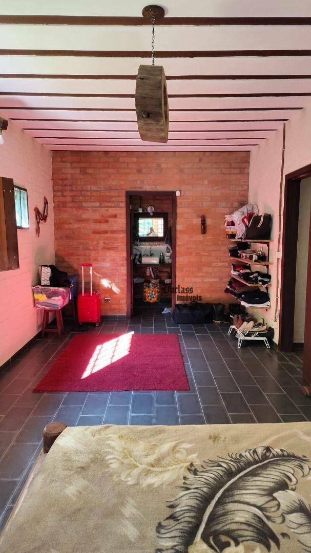 Sítio à venda com 3 quartos, 230m² - Foto 26