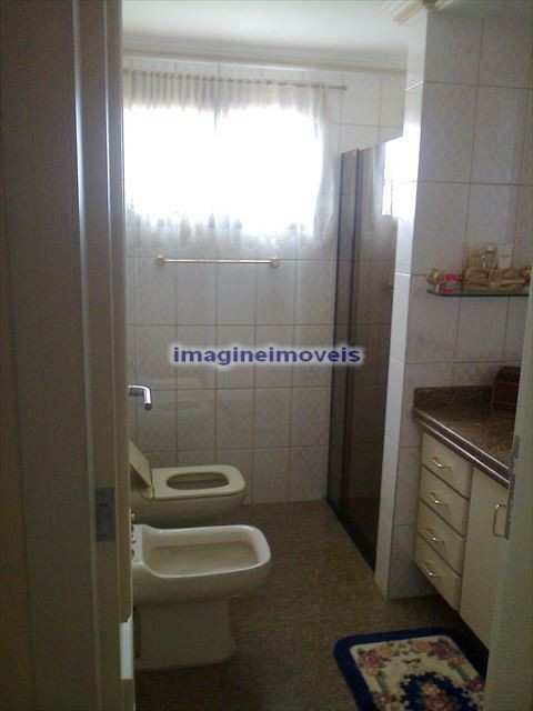 Apartamento à venda com 3 quartos, 202m² - Foto 21