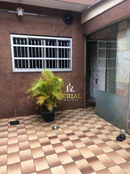 Sobrado à venda com 2 quartos, 288m² - Foto 4