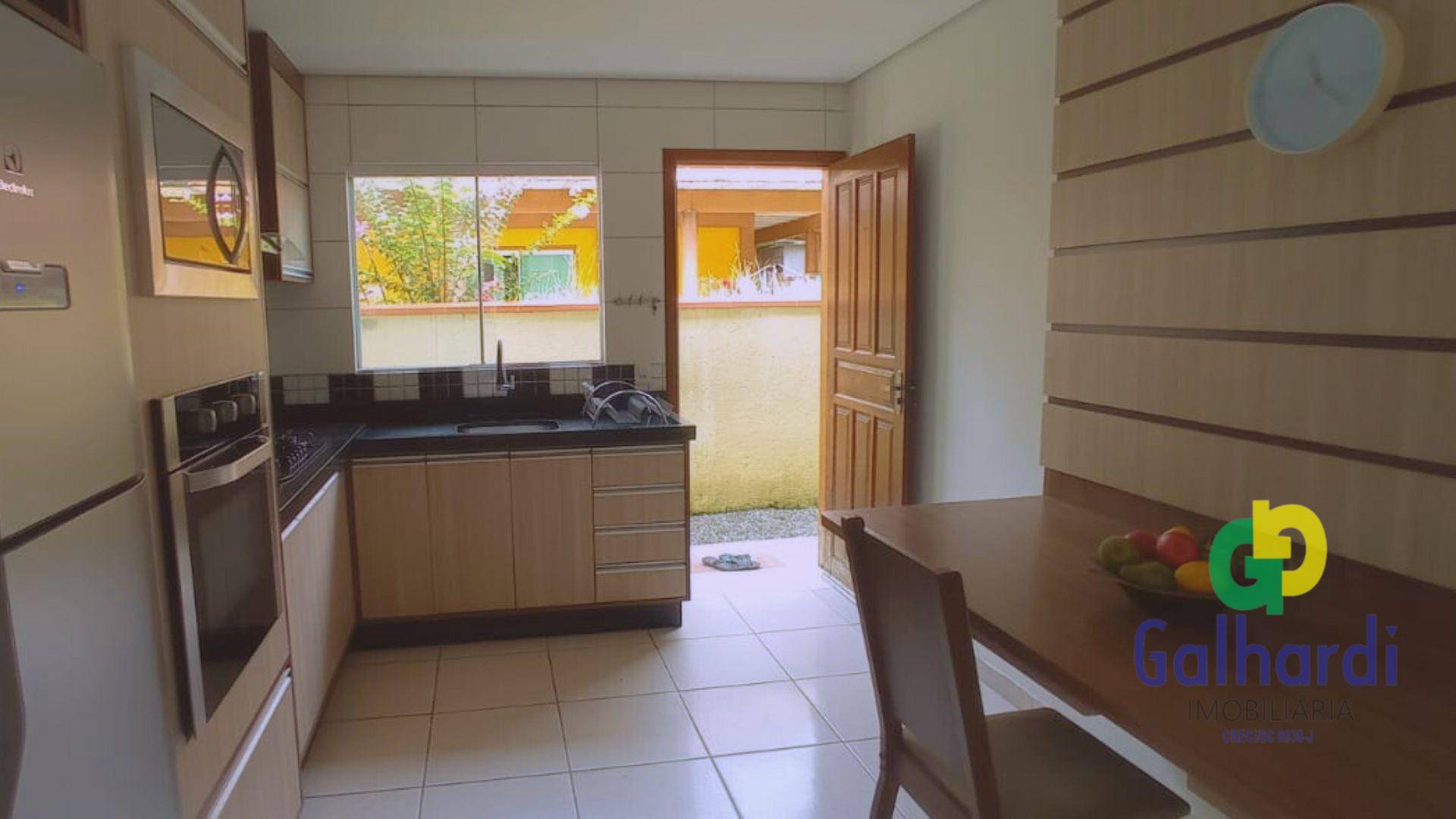 Casa à venda com 3 quartos, 106m² - Foto 17