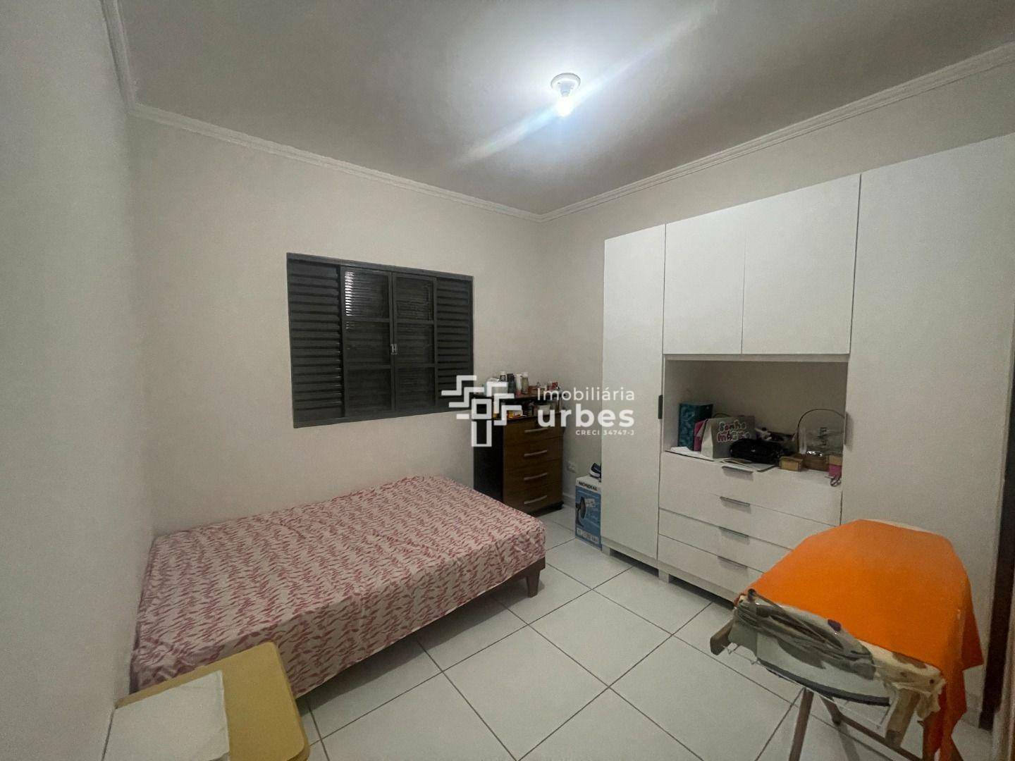 Casa à venda com 2 quartos, 80m² - Foto 8