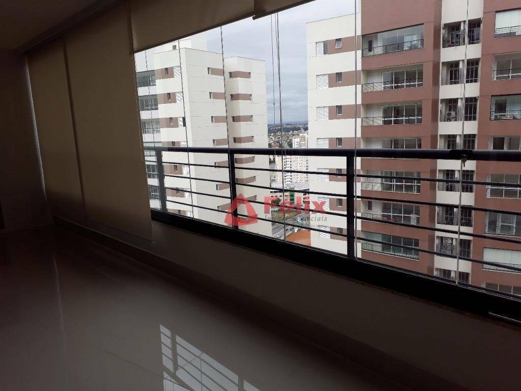 Apartamento à venda com 3 quartos, 155m² - Foto 4