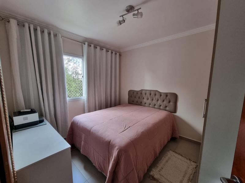 Apartamento à venda com 1 quarto, 41m² - Foto 11