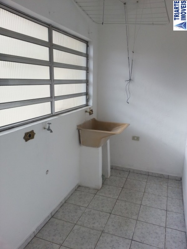 Casa para alugar com 1 quarto, 50m² - Foto 8