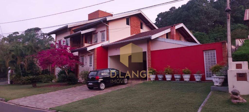 Casa de Condomínio à venda com 5 quartos, 400m² - Foto 1