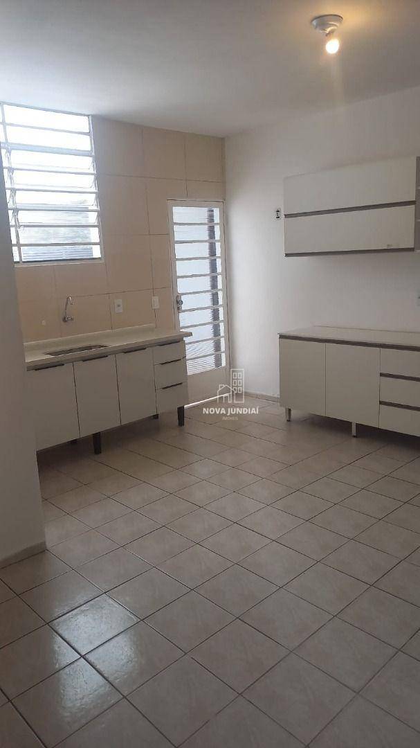 Casa para alugar com 3 quartos, 120m² - Foto 33