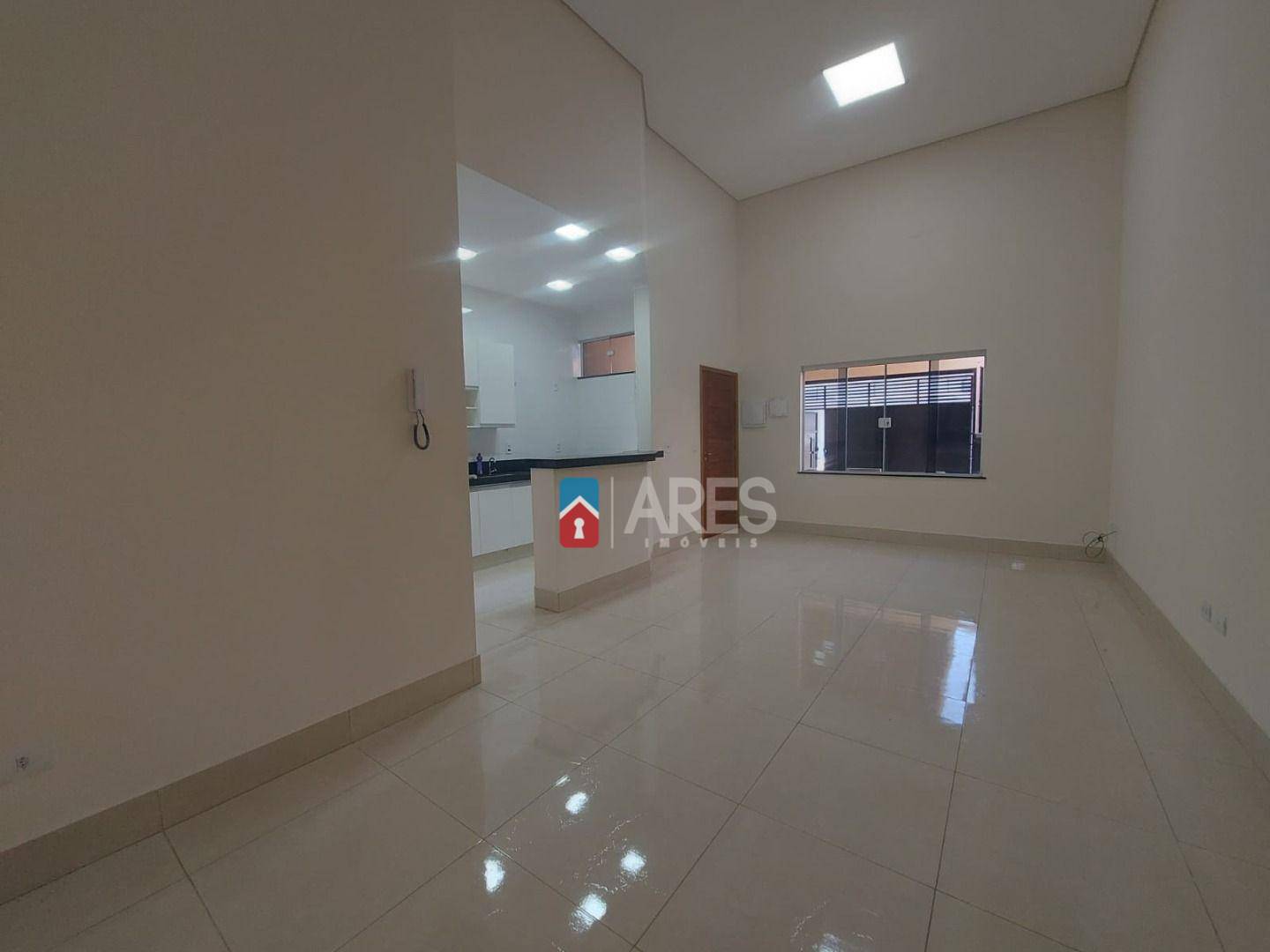 Casa à venda com 3 quartos, 119m² - Foto 3