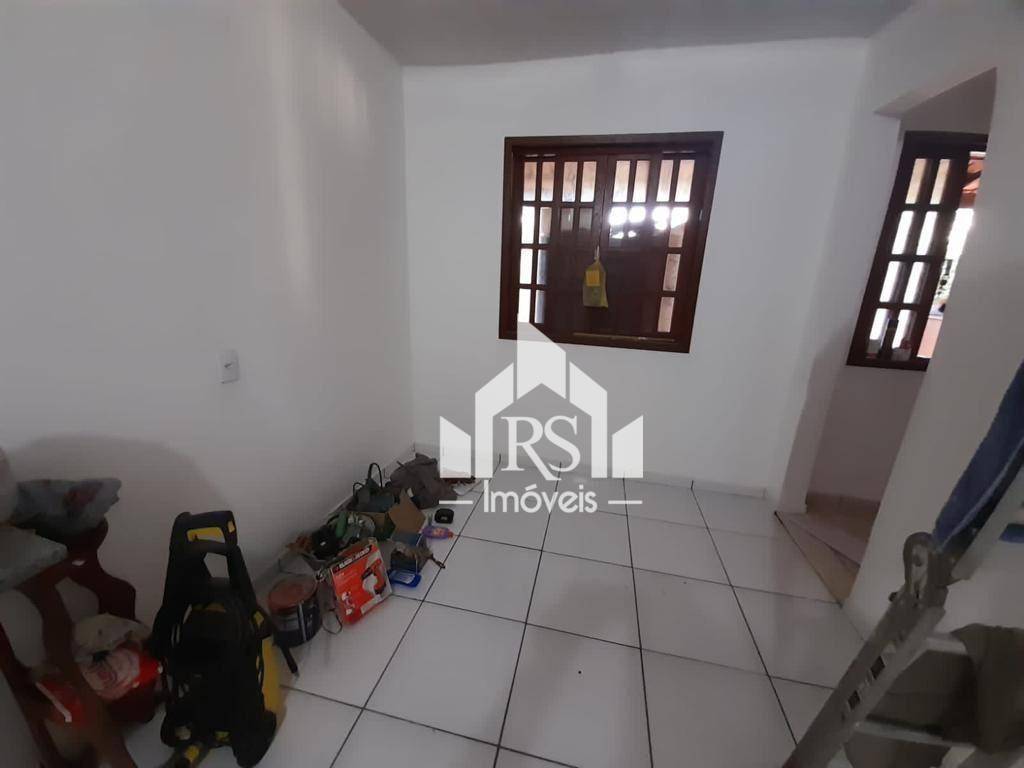 Casa à venda com 2 quartos, 90m² - Foto 6