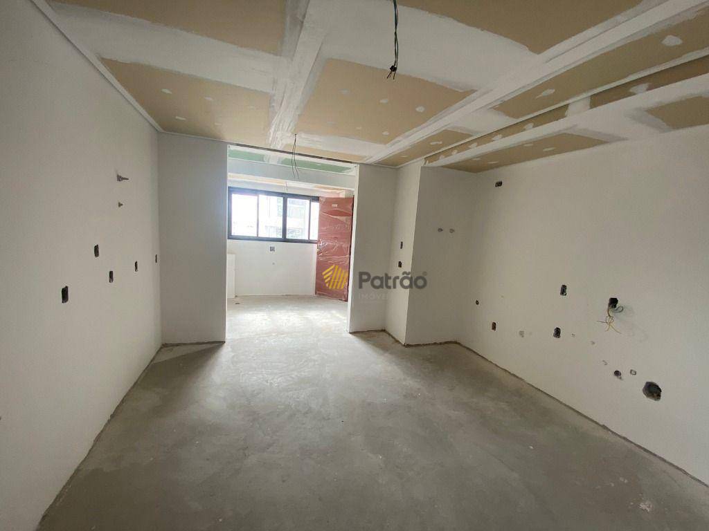 Apartamento à venda com 3 quartos, 175m² - Foto 10