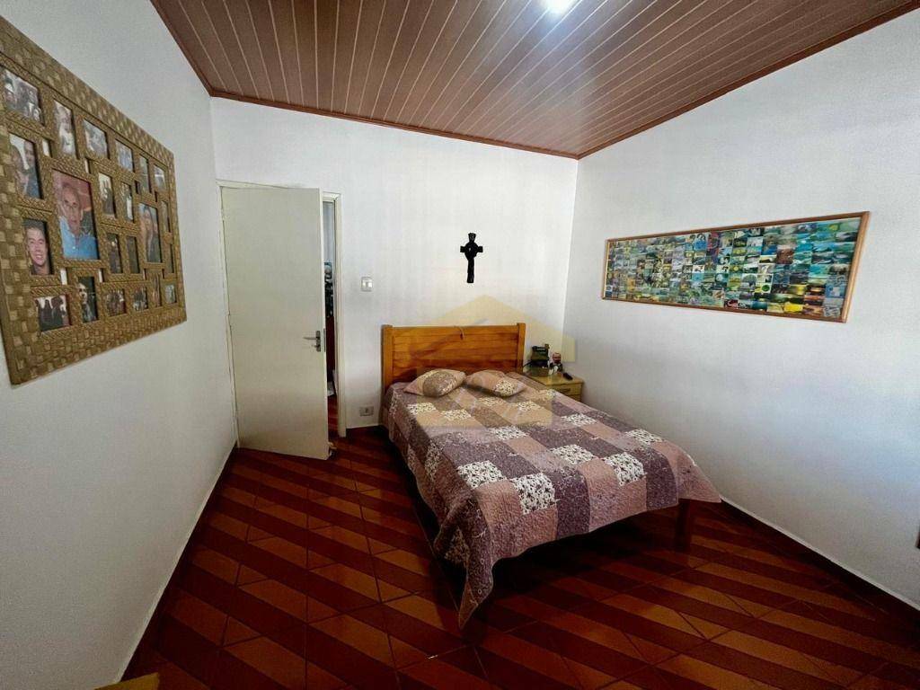 Casa para alugar com 2 quartos, 70m² - Foto 9