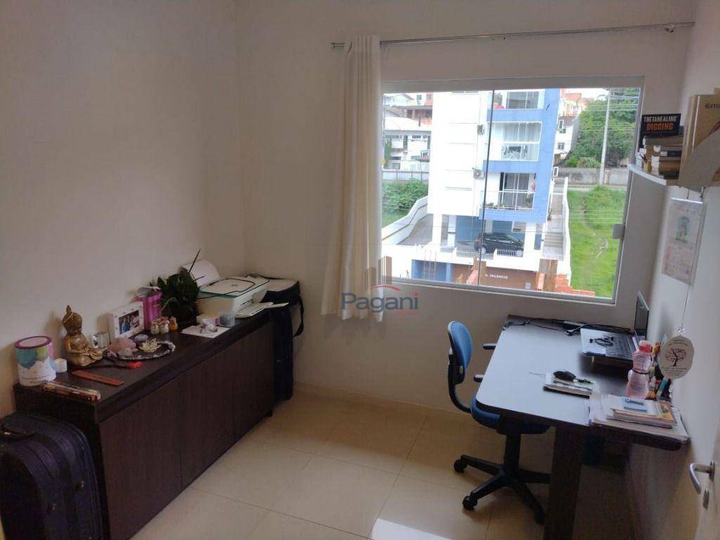 Apartamento à venda com 3 quartos, 82m² - Foto 6