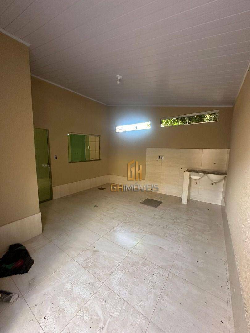 Casa à venda com 3 quartos, 88m² - Foto 11