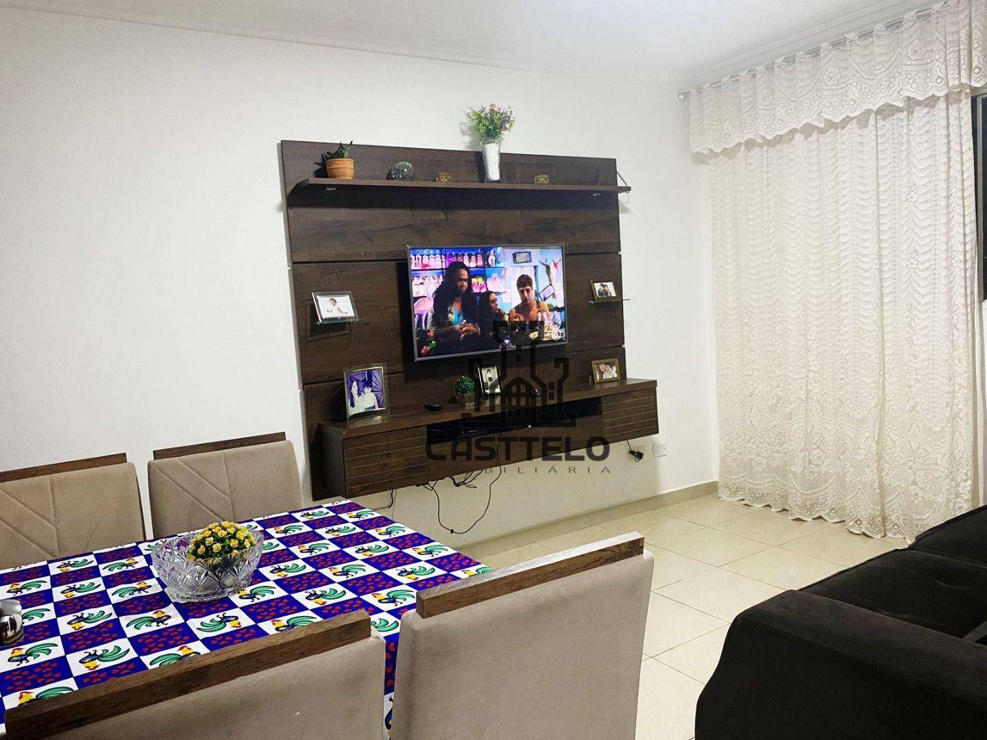 Apartamento à venda com 2 quartos, 65m² - Foto 1