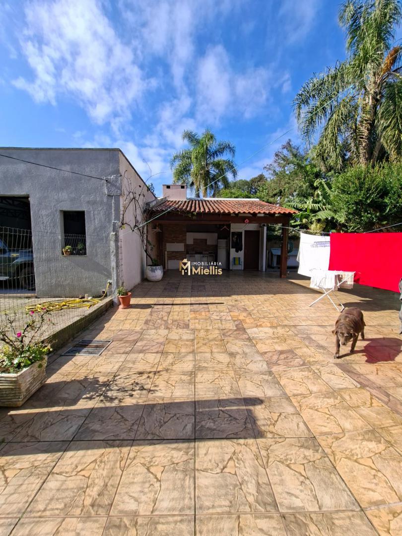Casa à venda com 4 quartos, 210m² - Foto 26