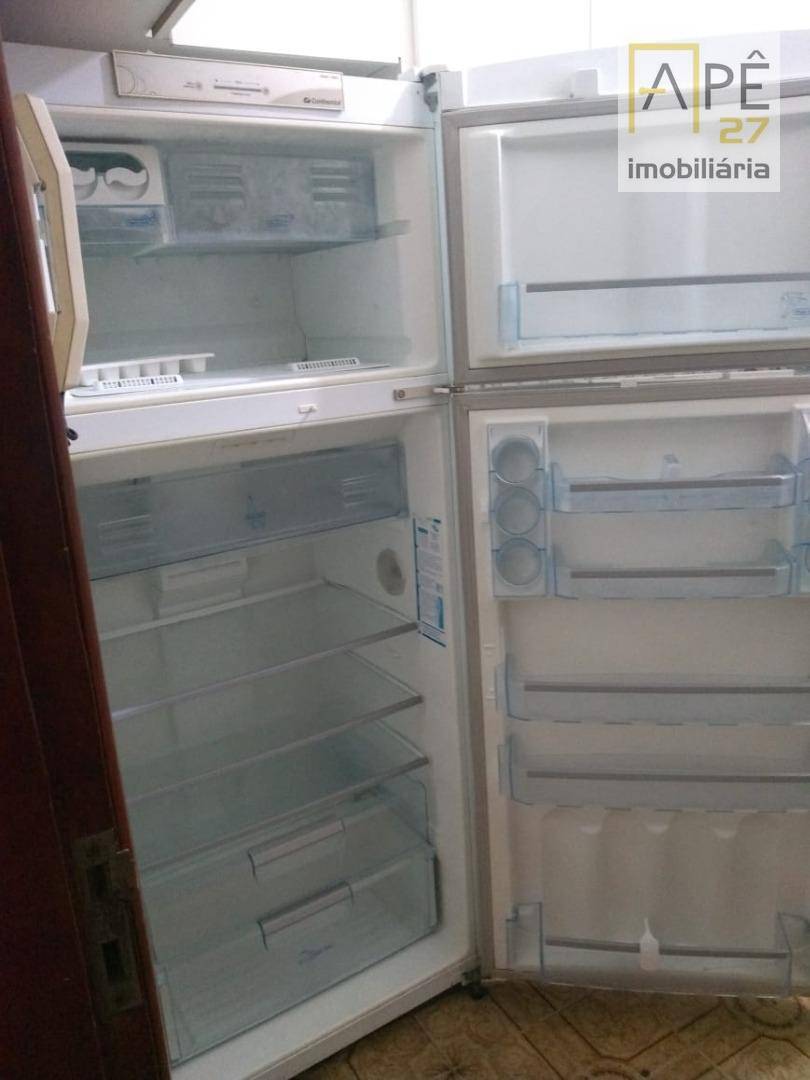 Apartamento à venda com 2 quartos, 73m² - Foto 6