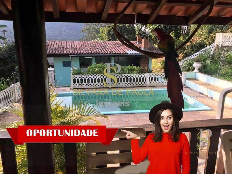 Chácara à venda com 3 quartos, 300m² - Foto 1