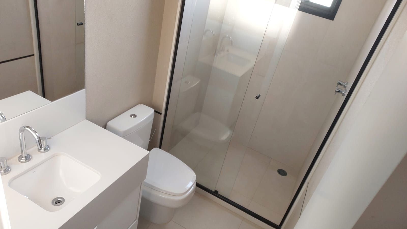 Apartamento à venda com 3 quartos, 209m² - Foto 7