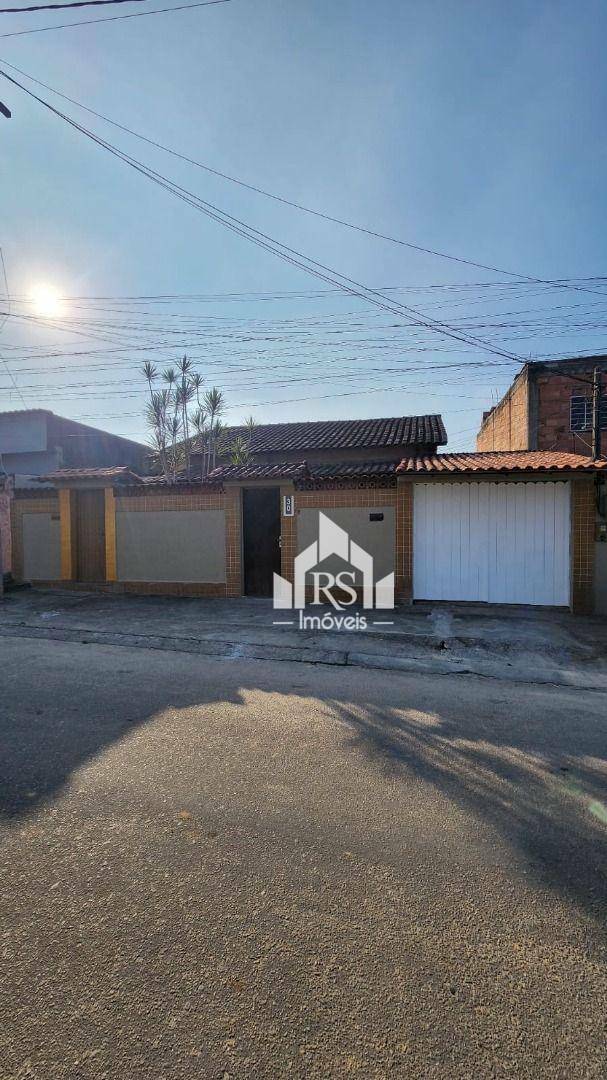 Casa à venda com 2 quartos, 150m² - Foto 1