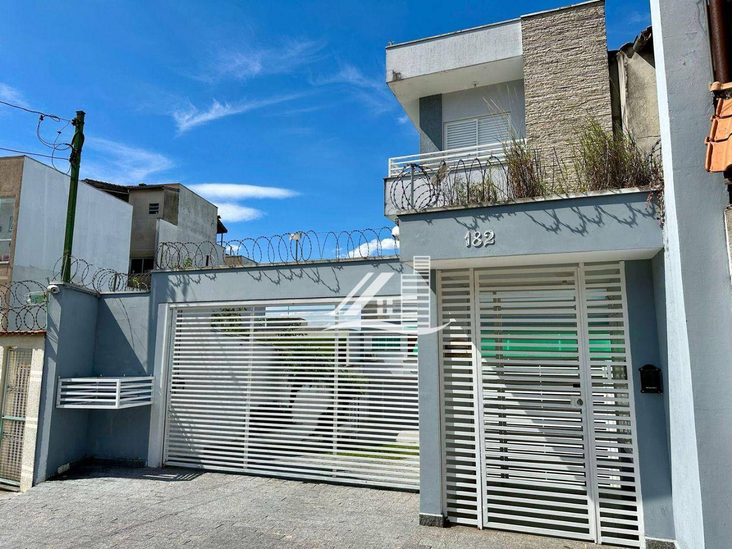 Sobrado à venda com 2 quartos, 139m² - Foto 50