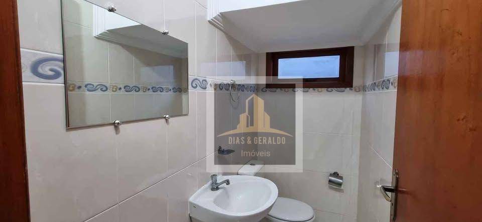 Sobrado à venda com 4 quartos, 120m² - Foto 8