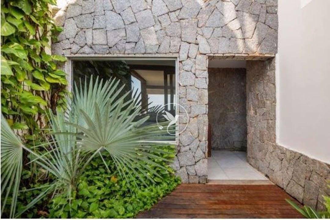 Casa de Condomínio à venda com 4 quartos, 300m² - Foto 35