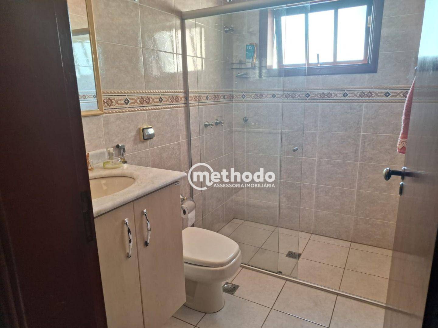 Casa à venda com 4 quartos, 330m² - Foto 72