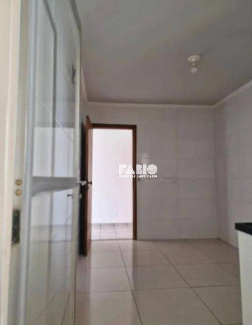 Apartamento à venda com 2 quartos, 78m² - Foto 13